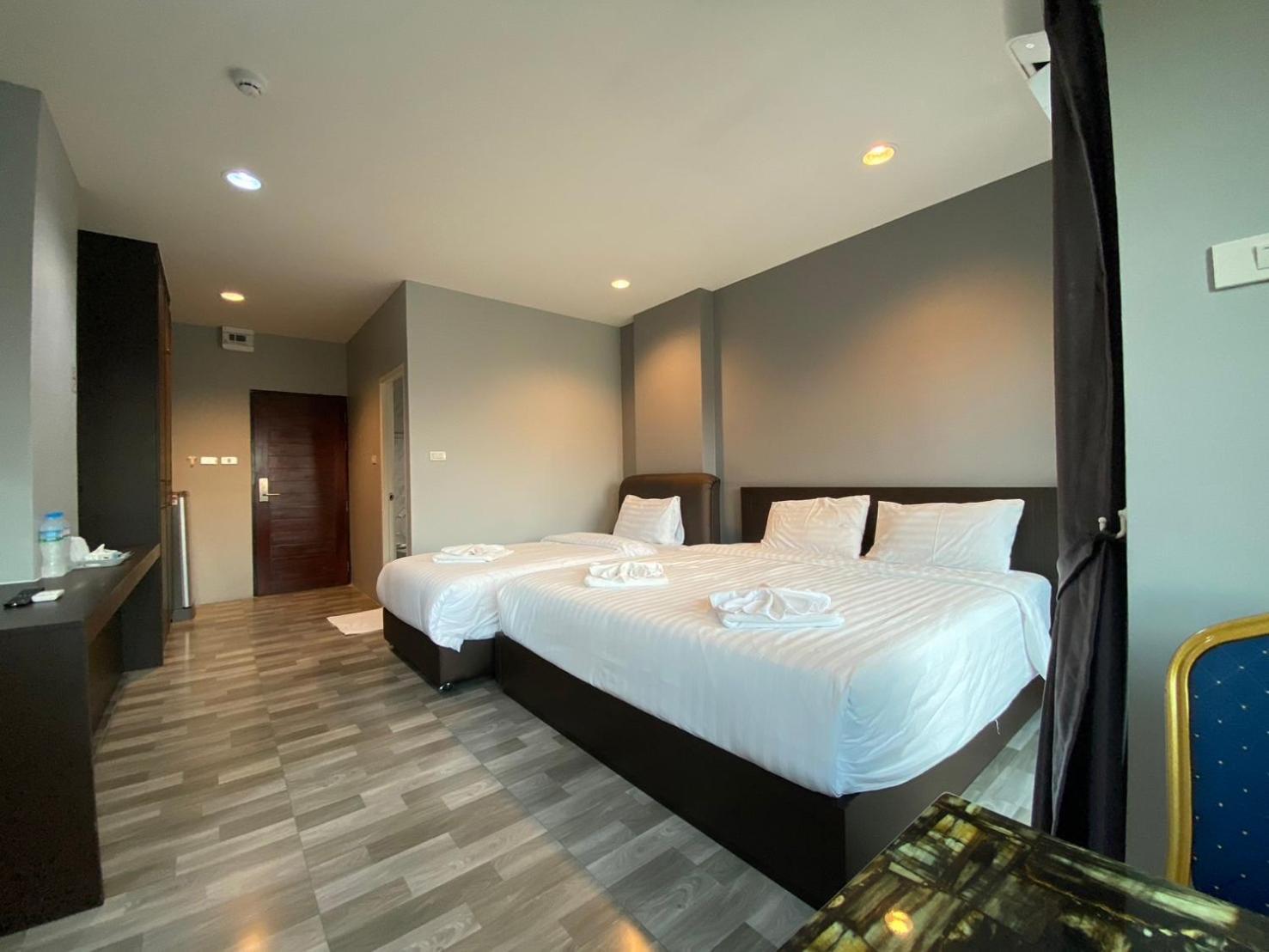 Grand Inter Hotel Samut Sakhon Ruang foto