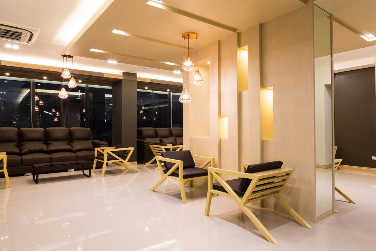 Grand Inter Hotel Samut Sakhon Bagian luar foto