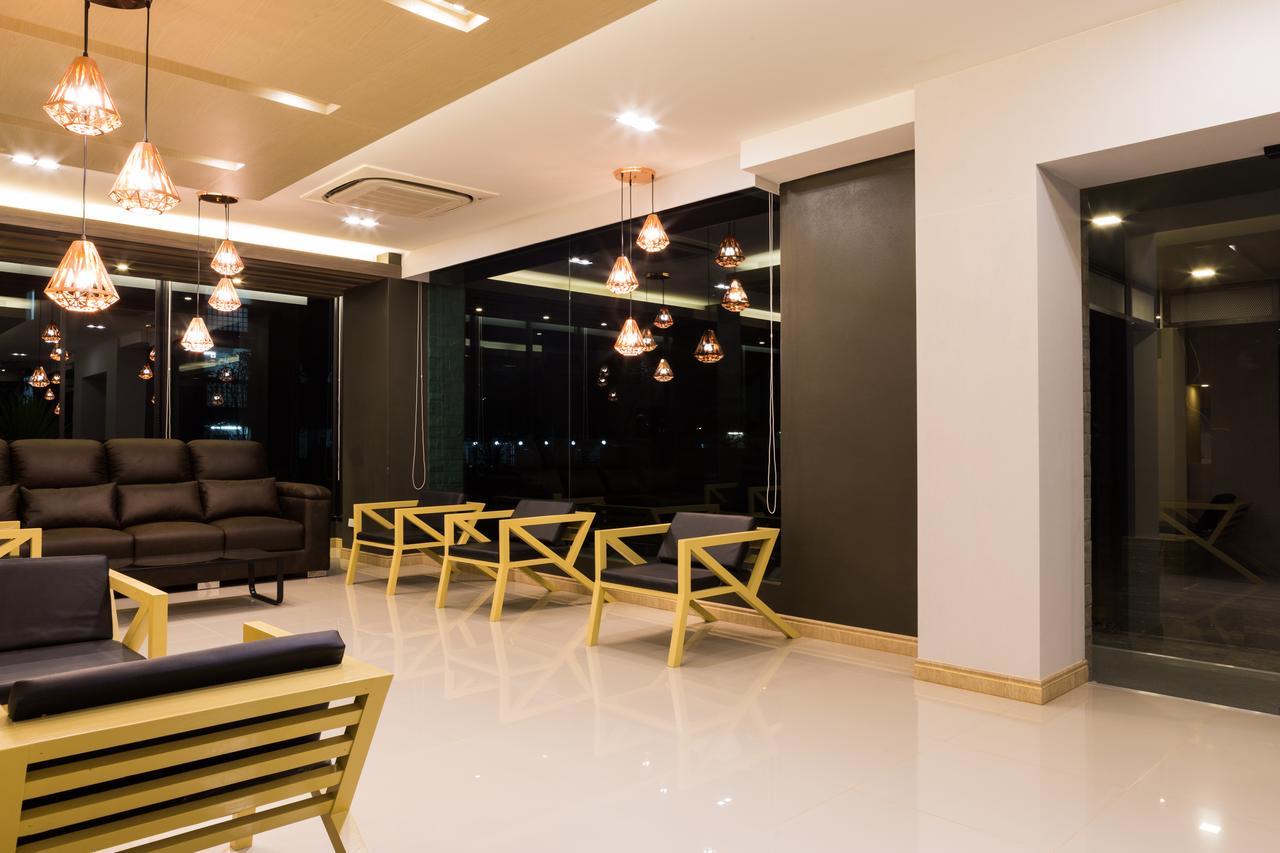 Grand Inter Hotel Samut Sakhon Bagian luar foto